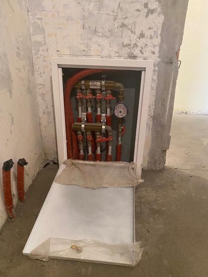 Apartament cu 4 camere decomandat în Central
