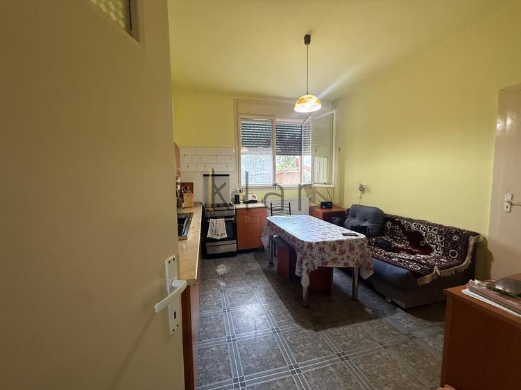 Casă individuală cu 3 camere cu Canalizare în Iris