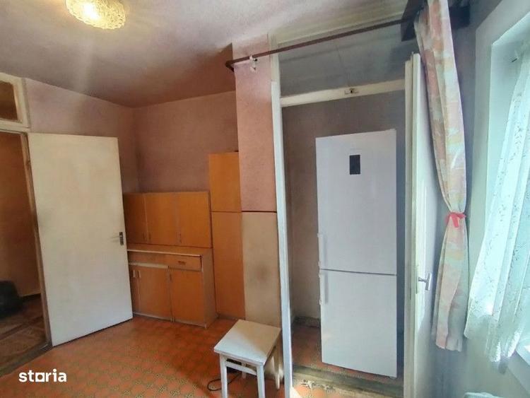Apartament cu 2 camere semidecomandat, mobilat în Complex Studențesc