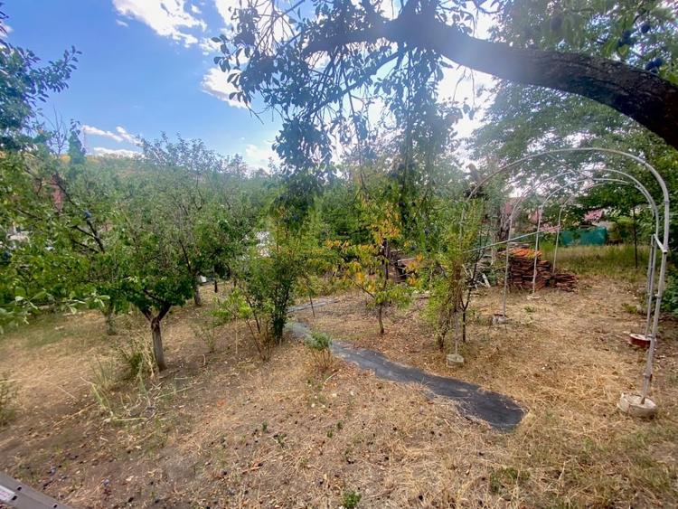 Casă individuală cu 3 camere cu Canalizare în Dealuri Oradea