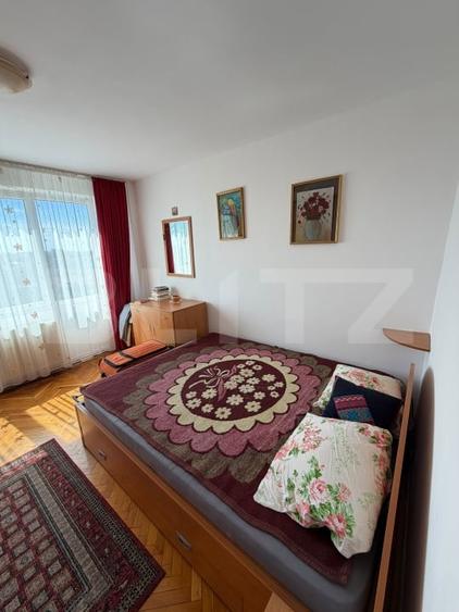 Apartament cu 3 camere decomandat, mobilat în Take Ionescu