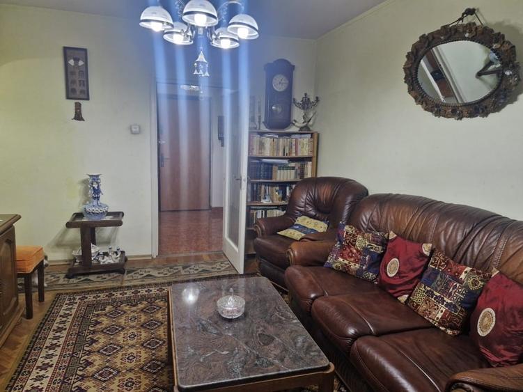 Apartament cu 2 camere semidecomandat, mobilat în Gara de Nord