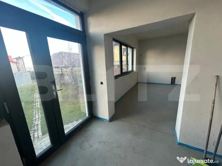 Casă cu 7 camere cu Teren 600 Mp în Micro 6
