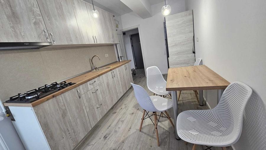 Apartament cu 2 camere decomandat în Obcini