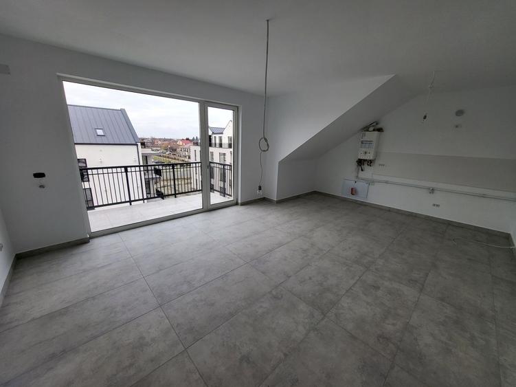 Apartament cu 2 camere decomandat în Șagului