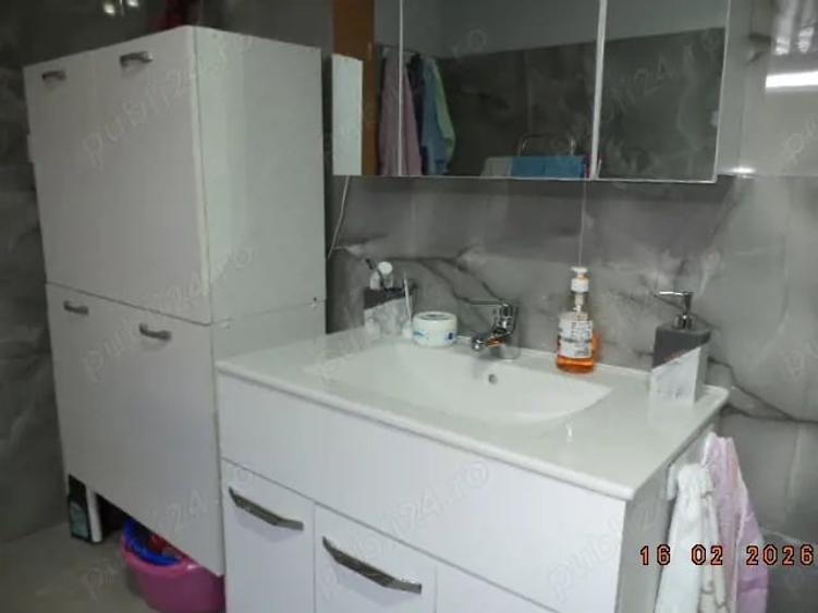 Casă cu Teren 1756 Mp în Vest