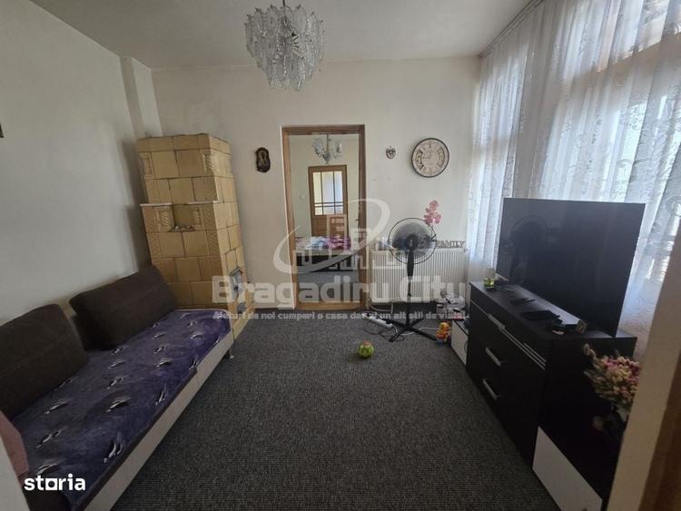 Casă cu 4 camere cu Teren 2553 Mp în Cornetu