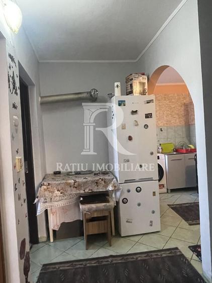 Apartament cu 2 camere decomandat, mobilat în Sântandrei