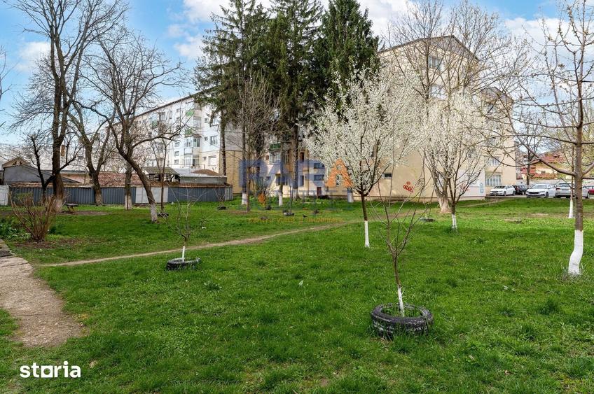 Apartament cu 3 camere în Est