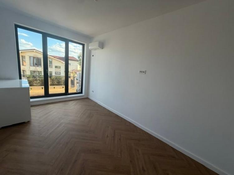 Casă individuală cu 4 camere cu Garaj în Corbeanca