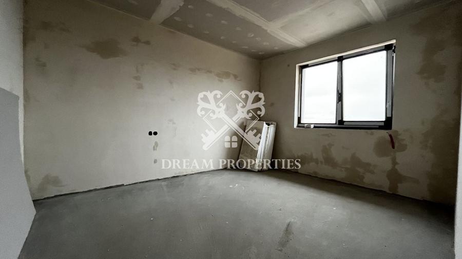 Casa de vanzare 120 mp, 4 camere,3 bai, teren 350 mp, DEZMIR - 11