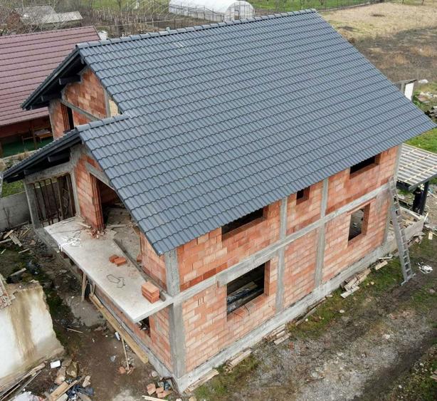 Casa de vanzare parter + mansarda - 2