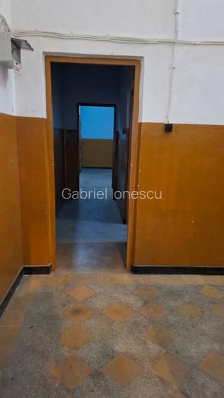 Propietar inchiriez hala 1000 mp, 3€/mp + TVA, Baia Mare Propietar inchiriez hala 1000 mp, 3€/mp + TVA, Baia Mare