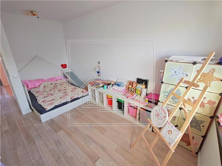 Casa tip duplex de vanzare in Sibiu - mobilata si utilata modern - 21