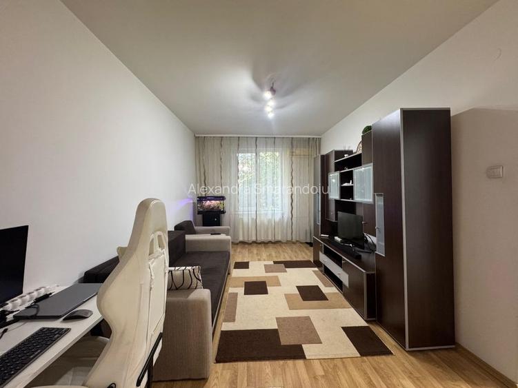 Apartament cu 2 camere semidecomandat, mobilat în Floreasca Apartament cu 2 camere semidecomandat, mobilat în Floreasca