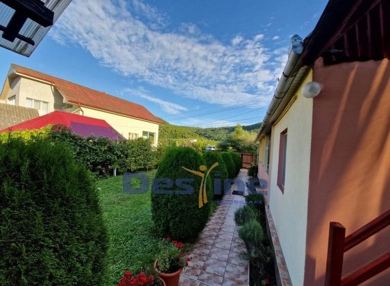 VAND CASA MOBILATA SI UTILATA + GRADINA + TEREN, ZONA LINISTITA, DEJ - 1