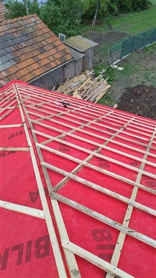 Casa noua la gri - Gostinari - 3 camere - 110mp - 700mp teren - - 10