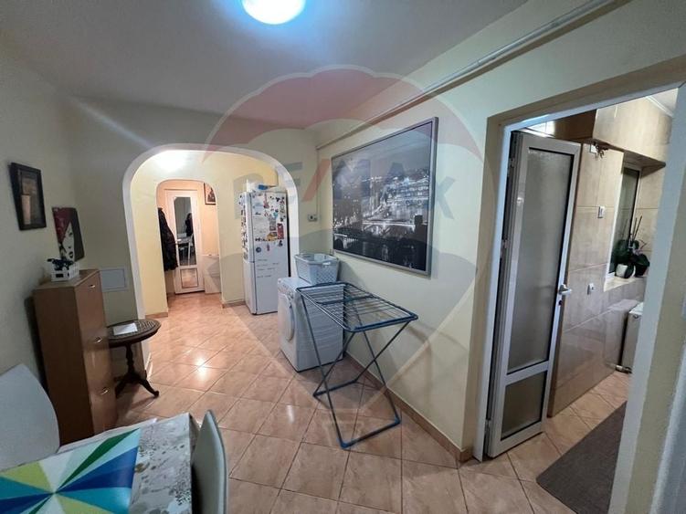 Apartament cu 2 camere de vanzare in zona Sud-Vest - 8