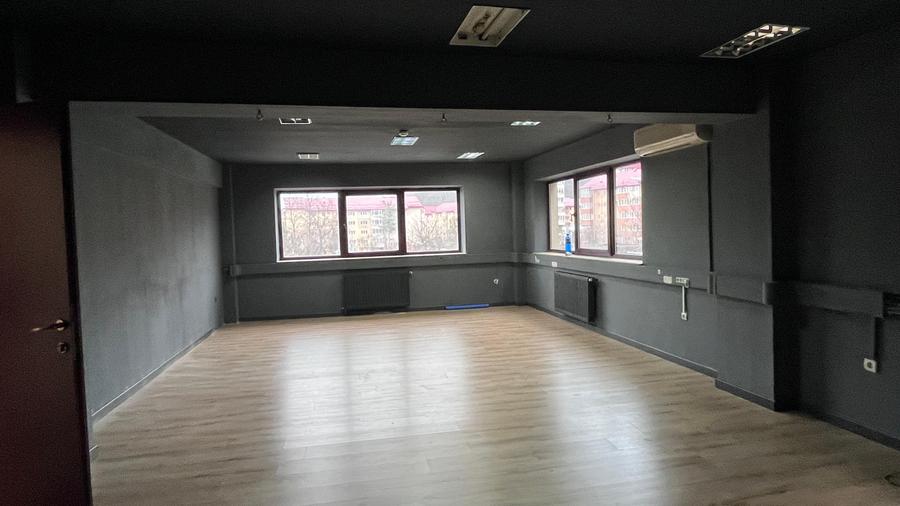 Spatiu Pentru Birouri 60 mp - Zona Racadau - Cod 5231 - 1