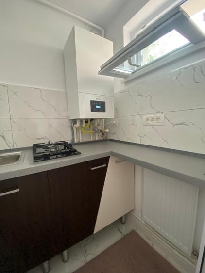 Vând garsonieră zona Tomis Nord - 4