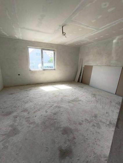 Casa de vânzare semifinisata Bistrița,zona subcetate - 5