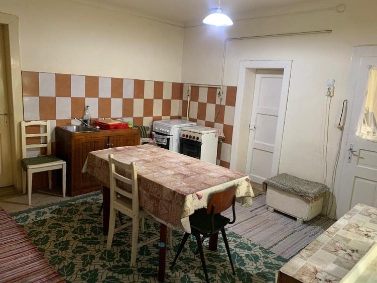 Casa de vanzare cu actele ín regular. - 5