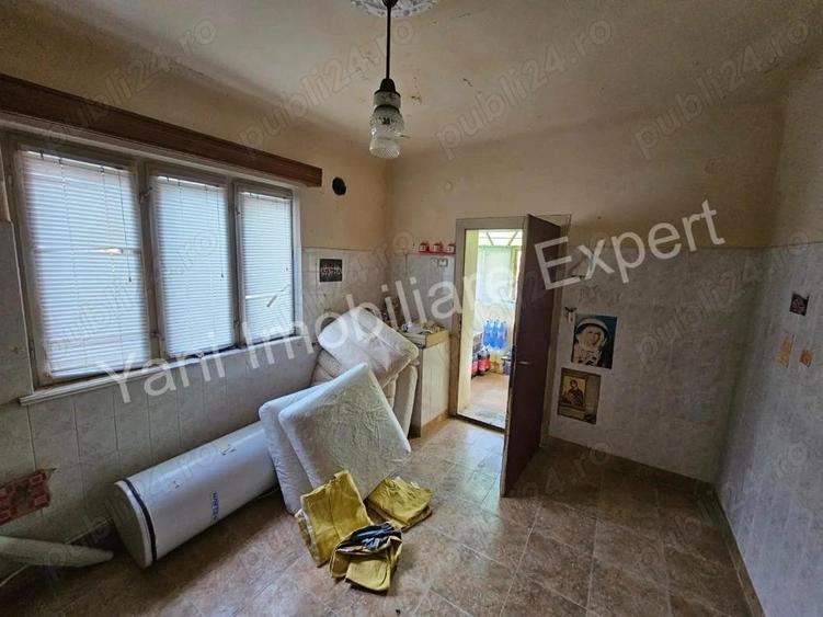 Casa + spa?iu comercial de vanzare in comuna Baicule?ti, sat Tutana, jude? Arge?. - 3