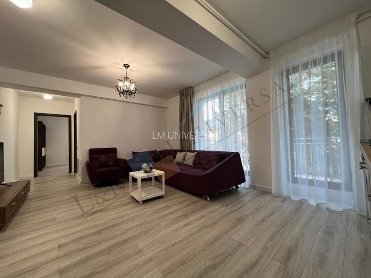 Apartament cu 3 camere, mobilat în Herăstrău