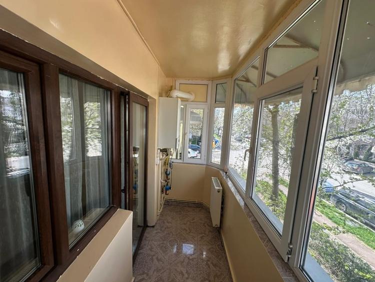 Apartament trei camere, in spatele liceului Economic - 7