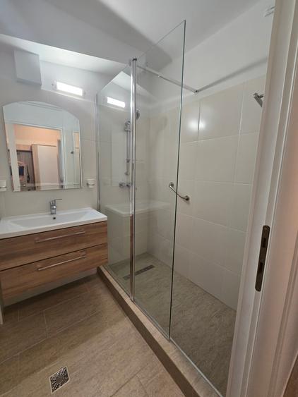 Apartament cu trei camere, renovat langa parcul Rozelor - 6