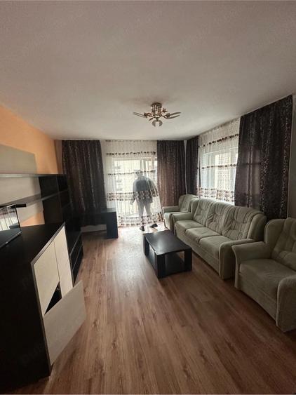 Proprietar inchiriez apartament 2 camere - 5