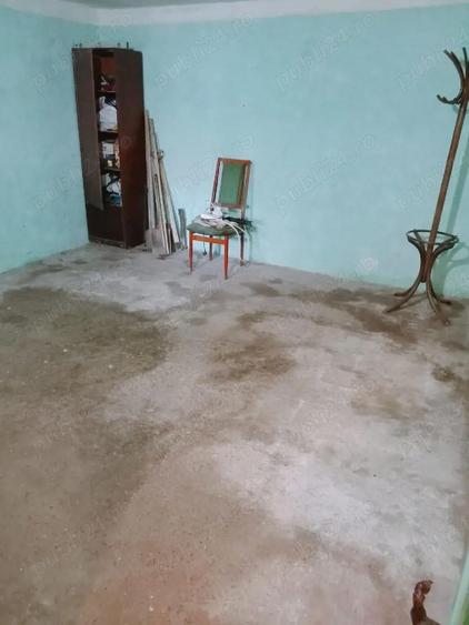 Direct propietar vind schimb casa in Agigea. - 3