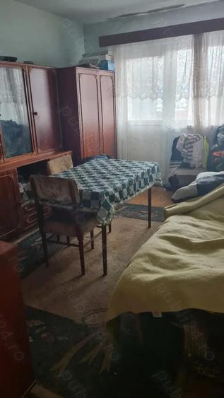 apartament de vanzare - 1