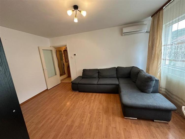 Resita. Apt.2 cam.cf.2, Mobilat, Utilat,  Lunca - 19
