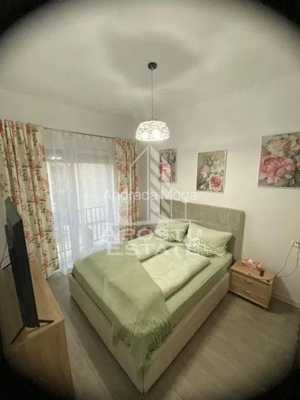 Apartament cu 2 camere, decomandat, loc de parcare inclus, Giroc