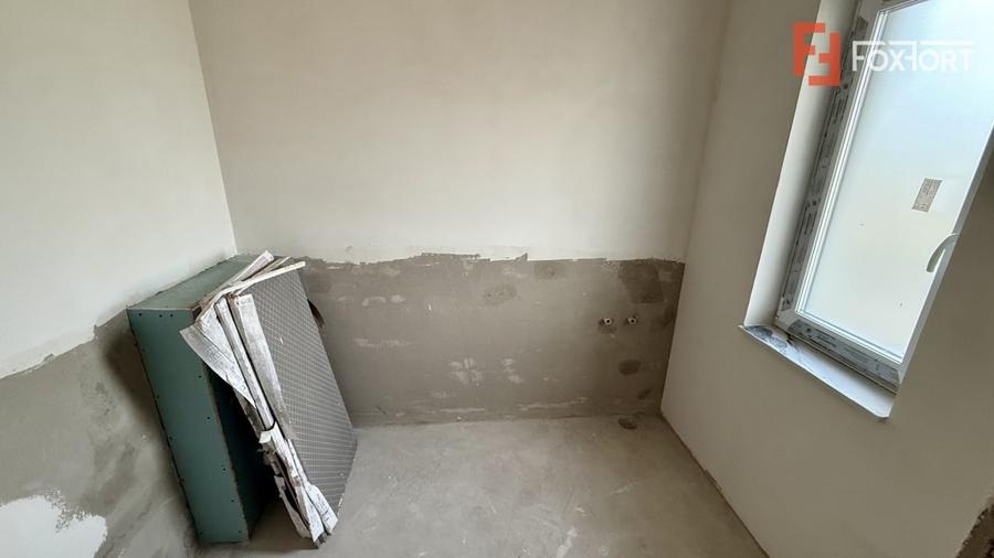 Duplex cu 5 camere de 128 mp utili si teren de 370 mp, zona Giarmata Vii - 13