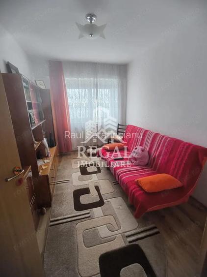 Apartament cu doua camere in zona Micro 7