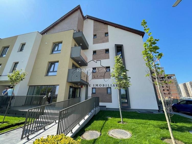 Apartament cu 3 camere decomandat în Tractorul Apartament cu 3 camere decomandat în Tractorul