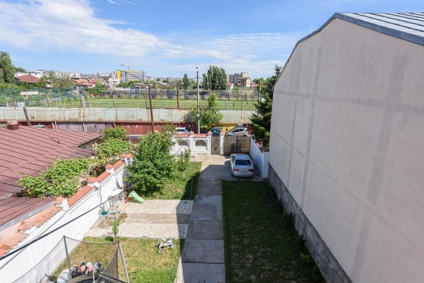 Vila de vanzare, Brancoveanu, Parc Tineretului, cu teren mare COMISION 0% - 13