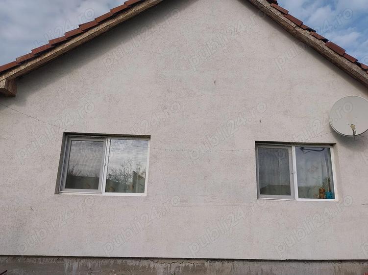 Vand casa in Bobda - 2