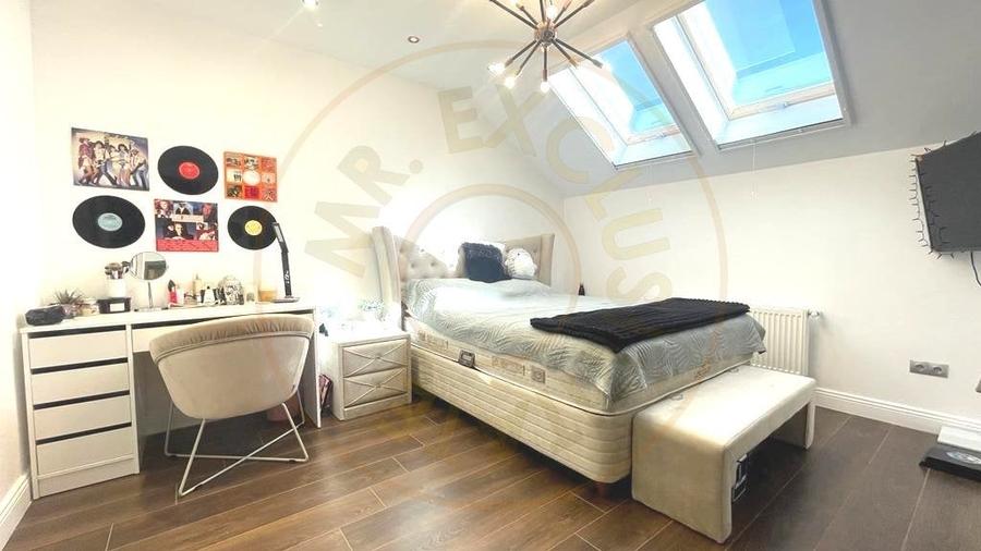 Casa exclusivista cu piscina - 9