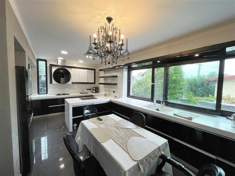 Vila  de vanzare  Bucium, - 24