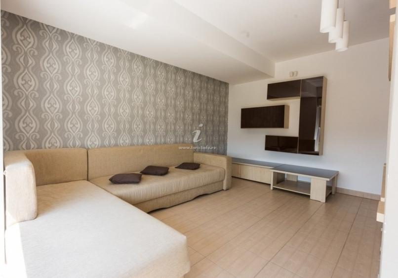 Inchiriere Apartament 2 camere spatios pe malul marii - 5