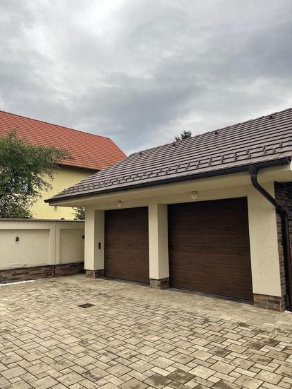Vila de lux cu teren si apartament individual ! - 7