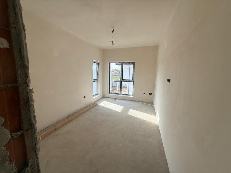 Casă individuală cu 4 camere in Domnesti. Comision 0 - 6