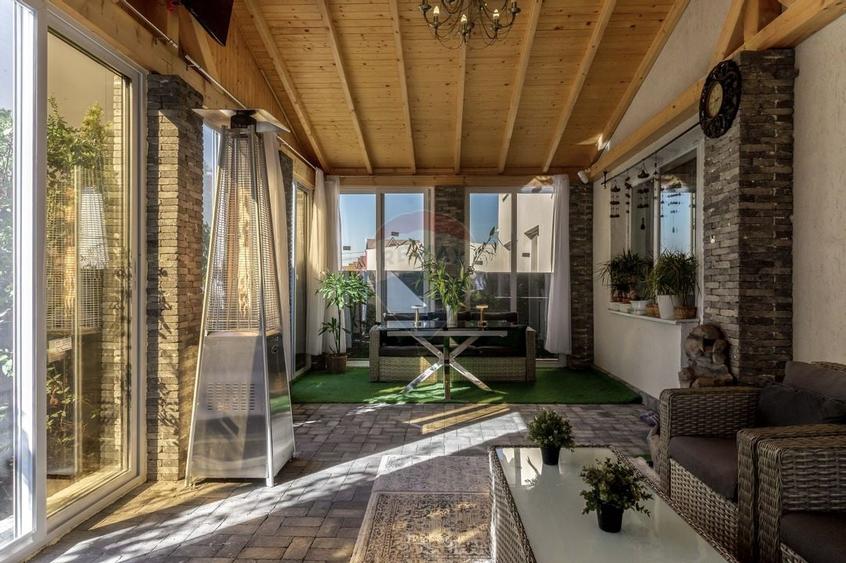 Proprietate premium cu design elegant si multiple upgrade-uri - 14