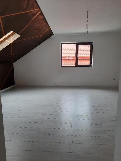 FARA COMISIOANE casa P+M cu 5 camere mari 4 bai 3 dresinguri finisata LA CHEIE - 20