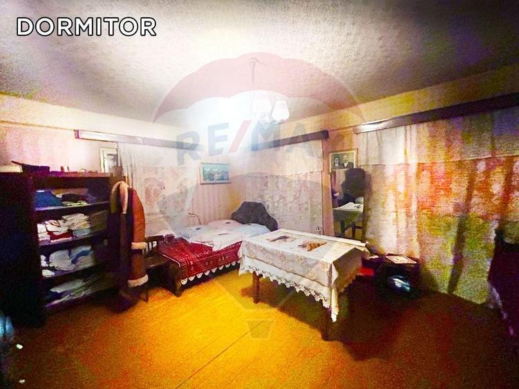 Casă din caramida cu 4 camere de vânzare in Bucumi MM langa DN - 14