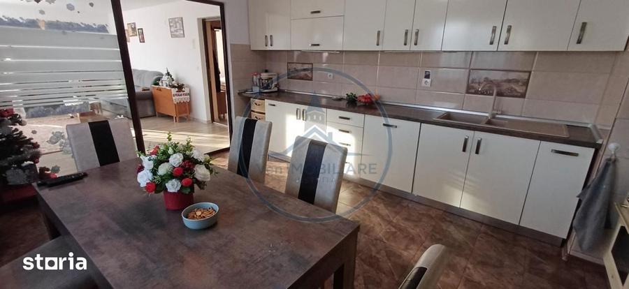 Casa de vanzare in Localitatea Unirea - 11