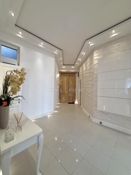 Apartament 3 camere în vecinătatea Parcului Poporului–Cladire Istorica - 8